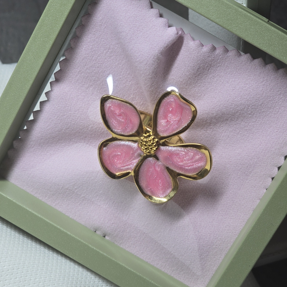 Stainless Steel Gold and Pink Flower Ring - Picture 4 of 4